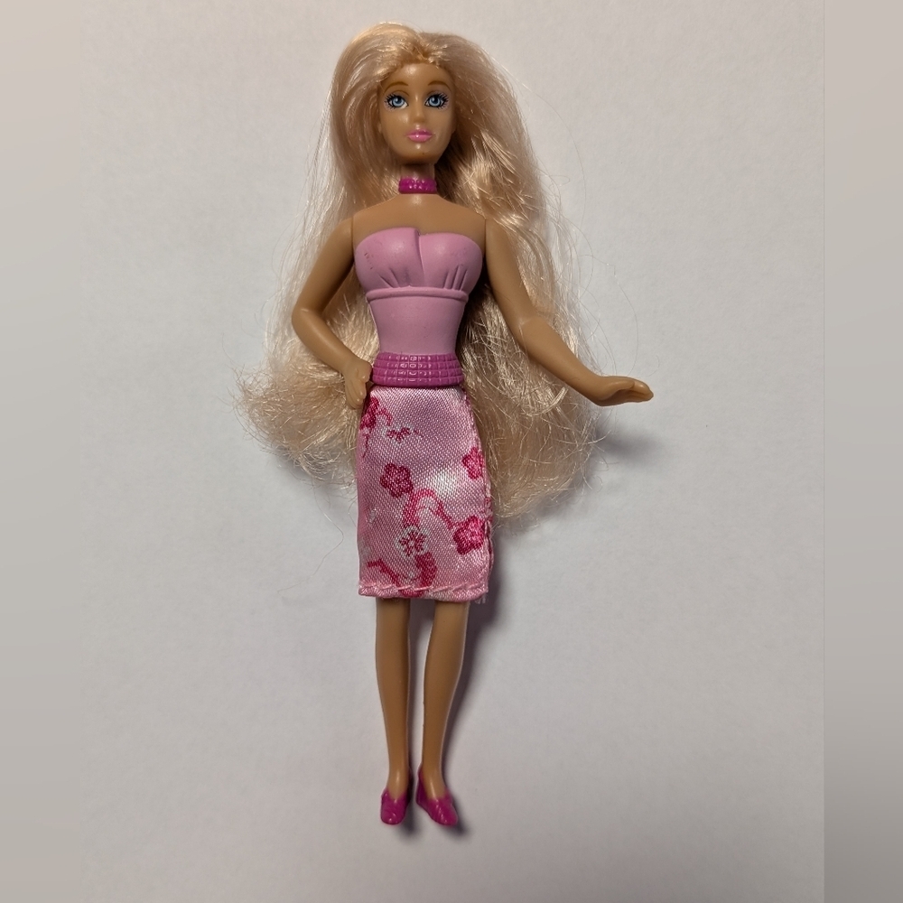 🩷4/$20🩷 McDonald's Shanghai Barbie, 2008 Mattel